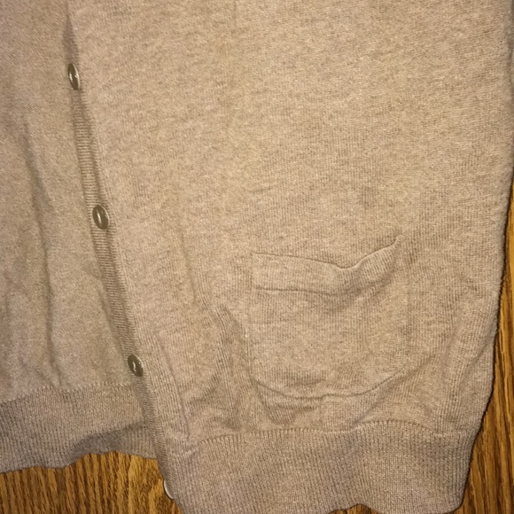 ❌SOLD❌ Beige cardigan - Picture 3 of 3